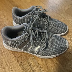 Adidas QT Racer sneakers 6.5 womens